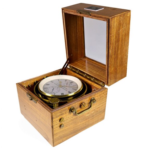 German brass marine chronometer with lever escapement Circa 1945 German brass marine chronometer with lever escapement Circa 1945