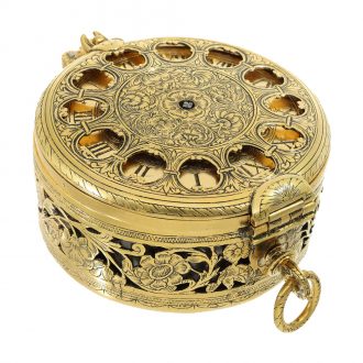 German important gilded brass coach watch with self strike Circa 1670