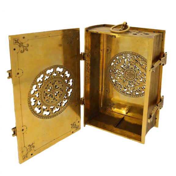 German important fire gilt Renaissance coach clock Circa 1583 German important fire gilt Renaissance coach clock Circa 1583