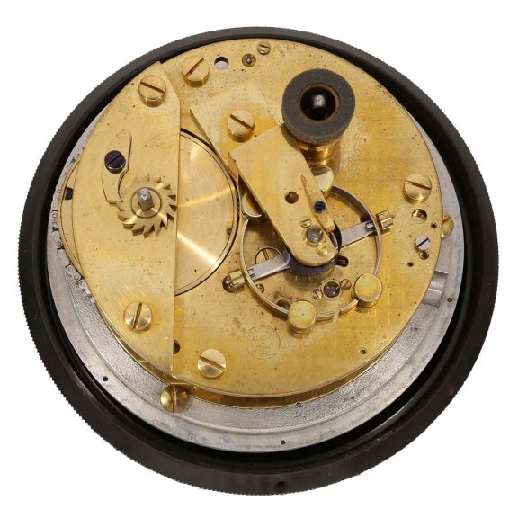 German bakelite marine chronometer in wooden box Circa 1943 German bakelite marine chronometer in wooden box Circa 1943