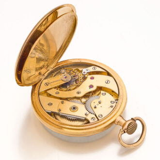 Swiss gold dress watch without second, polished case Circa 1890