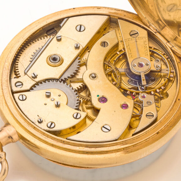Swiss gold dress watch without second, polished case Circa 1890 Swiss gold dress watch without second, polished case Circa 1890