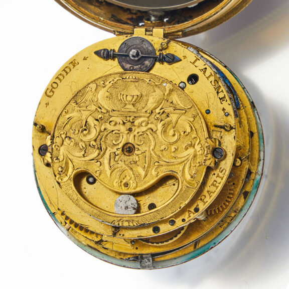 Rare French quarter repeater with leather outer case Circa 1700 Rare French quarter repeater with leather outer case Circa 1700