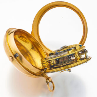 Fine French 20 carat gold keywind verge watch Circa 1740