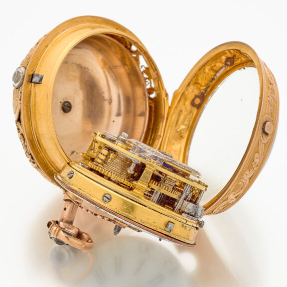 French 20 carat gold quarter repeating verge watch Circa 1735 French 20 carat gold quarter repeating verge watch Circa 1735
