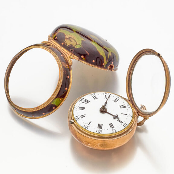 English gilt-copper verge in tortoiseshell pair cases Circa 1760 English gilt-copper verge in tortoiseshell pair cases Circa 1760