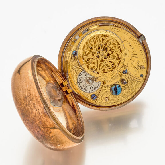 English gilt-copper verge in tortoiseshell pair cases Circa 1760 English gilt-copper verge in tortoiseshell pair cases Circa 1760