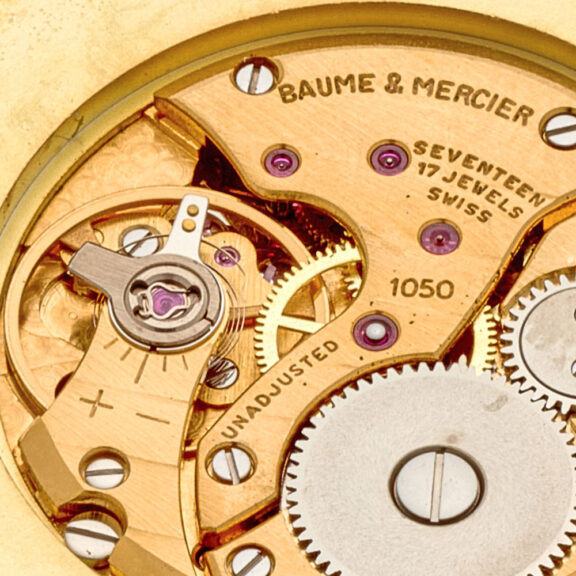 Elegant Swiss 18 carat gold lever pocket watch Circa 1985 Elegant Swiss 18 carat gold lever pocket watch Circa 1985