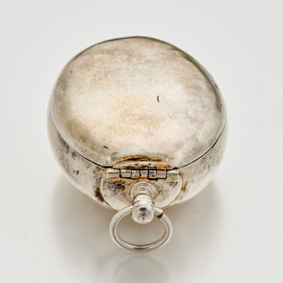 Rare silver oval puritan pre-hairspring verge watch Circa 1635 Rare silver oval puritan pre-hairspring verge watch Circa 1635