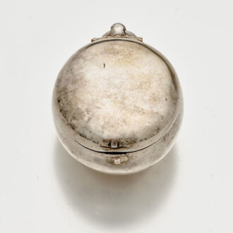 Rare silver oval puritan pre-hairspring verge watch Circa 1635