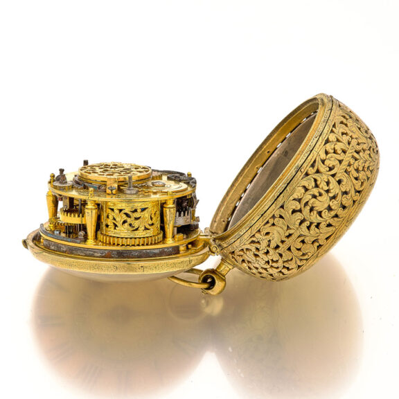 Splendid Swiss single-handed oignon watch with alarm Circa 1680 Splendid Swiss single-handed oignon watch with alarm Circa 1680