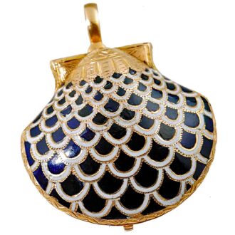 Swiss fine, small shell shaped gold enamel watch Circa 1830