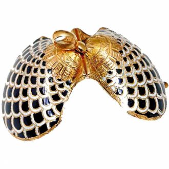 Swiss fine, small shell shaped gold enamel watch Circa 1830