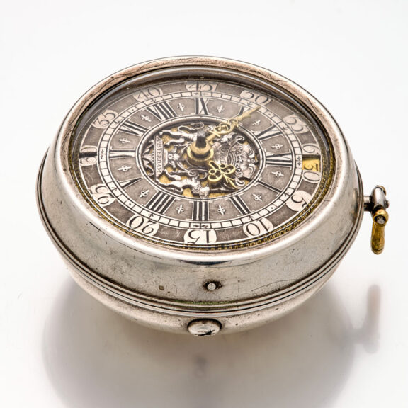 Interesting Dutch watch with date and champlevé dial Circa 1710 Interesting Dutch watch with date and champlevé dial Circa 1710