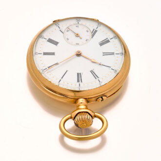 French gold cylinder pocket watch with monogram Circa 1880