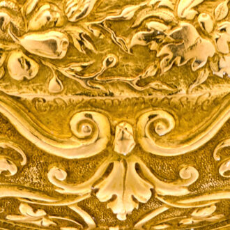 Splendid Dutch 22K gold repoussé watch with date Circa 1740