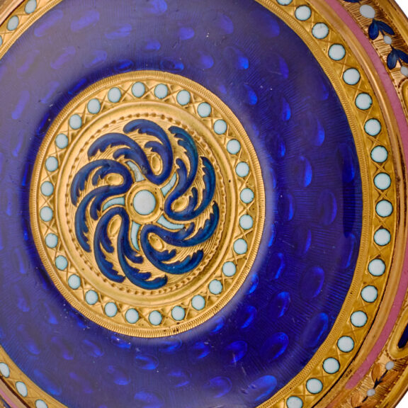 A French verge in a fine gold and enamel case Circa 1771 A French verge in a fine gold and enamel case Circa 1771