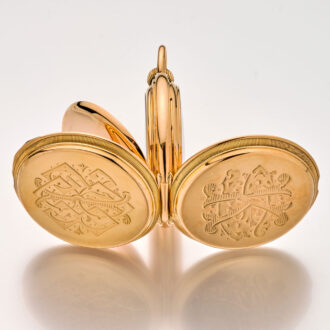 Heavy German 18K gold hunting cased lever pocket watch Circa 1890