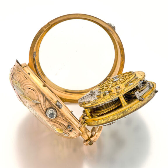 French attractive multi-coloured gold repeating watch Circa 1760 French attractive multi-coloured gold repeating watch Circa 1760