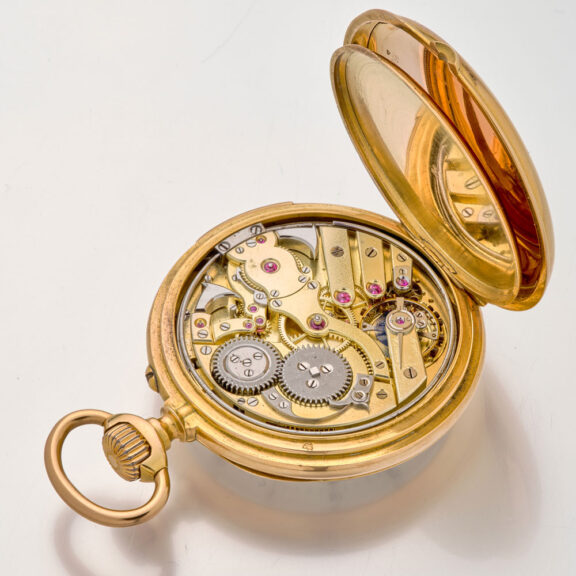 Fine Swiss 18K gold minute repeating keyless watch Circa 1900 Fine Swiss 18K gold minute repeating keyless watch Circa 1900