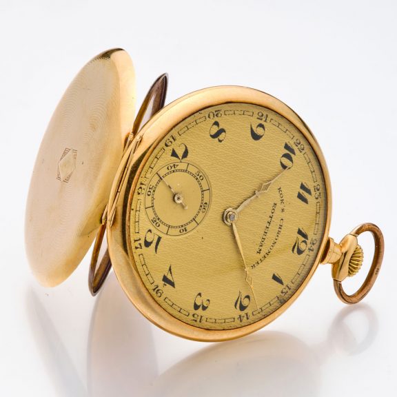 642-b Swiss/Dutch gold open faced Art Deco lever watch Circa 1935