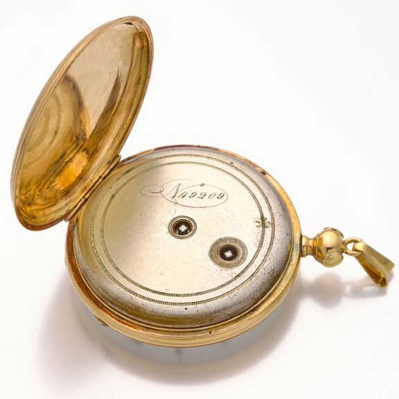 English 14K gold pocket watch with lever escapement Circa 1860 English 14K gold pocket watch with lever escapement Circa 1860
