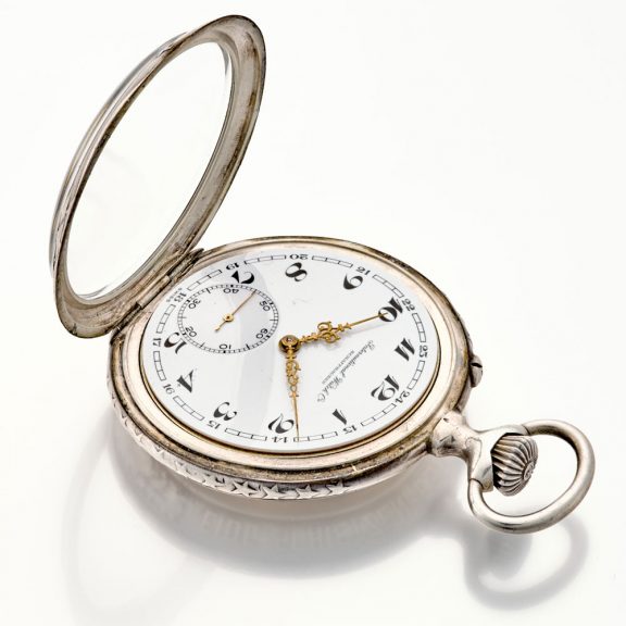Swiss silver keyless lever with high relief cast case Circa 1907 Swiss silver keyless lever with high relief cast case Circa 1907