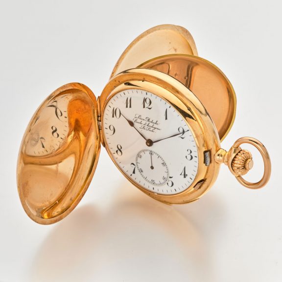 Unique Swiss 18 carat gold watchmaking school watch Circa 1912 Unique Swiss 18 carat gold watchmaking school watch Circa 1912