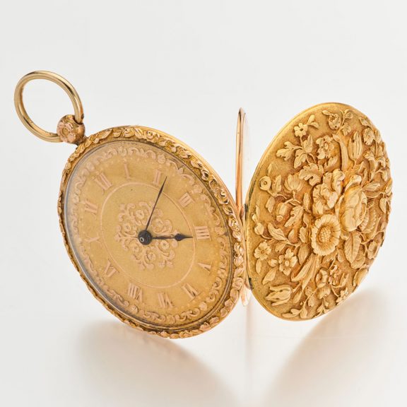 Charming French gold watch with high relief repoussé Circa 1835 Charming French gold watch with high relief repoussé Circa 1835