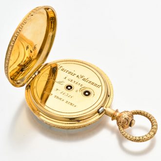 Very exclusive Swiss thin 18K gold cabriolet watch Circa 1840 Very exclusive Swiss thin 18K gold cabriolet watch Circa 1840