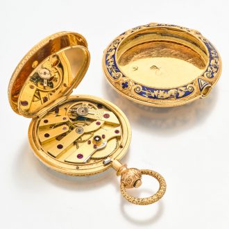 Very exclusive Swiss thin 18K gold cabriolet watch Circa 1840 Very exclusive Swiss thin 18K gold cabriolet watch Circa 1840