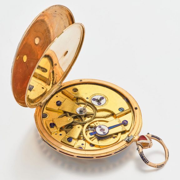 Swiss 18K gold and cloisonné enamel cylinder watch Circa 1835 Swiss 18K gold and cloisonné enamel cylinder watch Circa 1835
