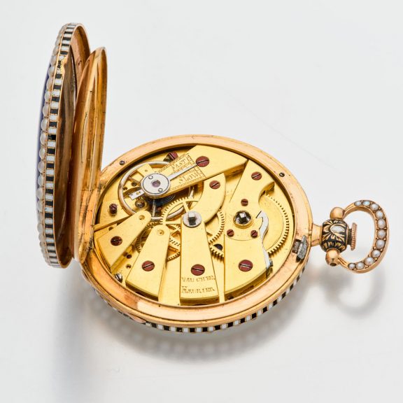 Fine Swiss18 carat gold watch for Chinese market Circa 1835 Fine Swiss18 carat gold watch for Chinese market Circa 1835