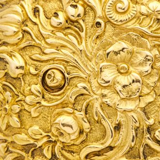 Exquisite English gold watch with floral decoration Circa 1690