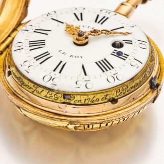 French attractive multi-coloured gold repeating watch Circa 1760