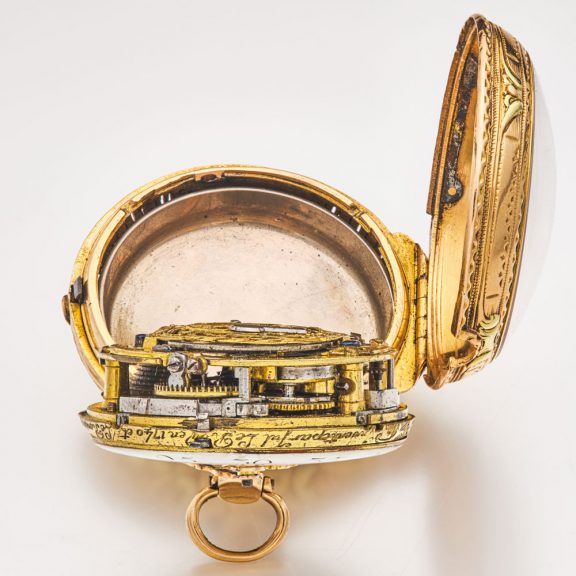 French attractive multi-coloured gold repeating watch Circa 1760 French attractive multi-coloured gold repeating watch Circa 1760