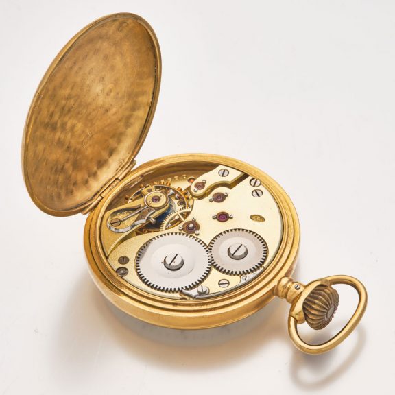 Fine Swiss 18K gold open faced lever pocket watch Circa 1910 Fine Swiss 18K gold open faced lever pocket watch Circa 1910