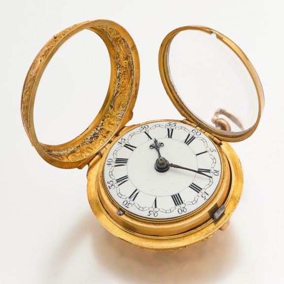 Rare English 22 carat gold repoussé verge watch Circa 1746 Rare English 22 carat gold repoussé verge watch Circa 1746