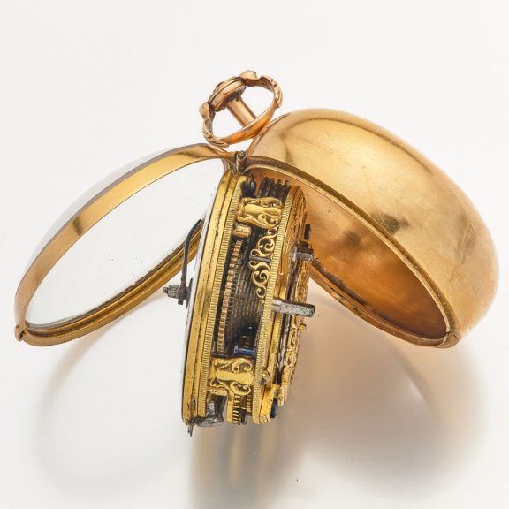 Rare English 22 carat gold repoussé verge watch Circa 1746 Rare English 22 carat gold repoussé verge watch Circa 1746