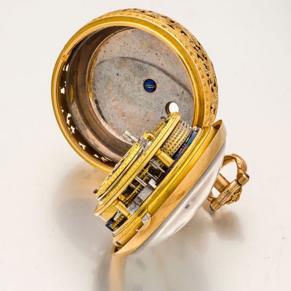 English 18 carat gold half quarter repeating watch Circa 1775 English 18 carat gold half quarter repeating watch Circa 1775