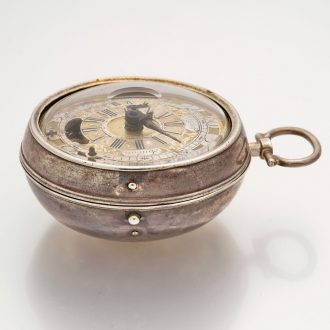 English silver verge watch with mock pendulum Circa 1710
