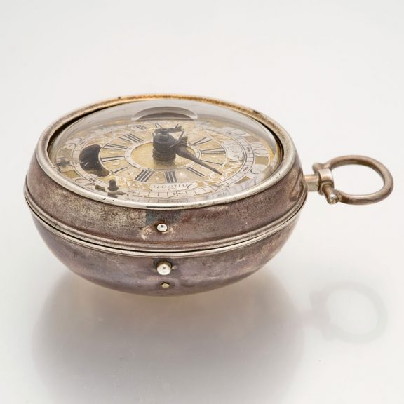 English silver verge watch with mock pendulum Circa 1710 English silver verge watch with mock pendulum Circa 1710