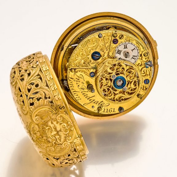 English 22 carat gold quarter repeating cylinder watch Circa 1760 English 22 carat gold quarter repeating cylinder watch Circa 1760
