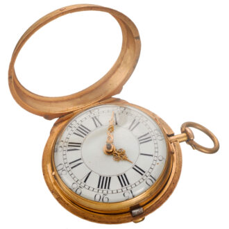 English gold verge in a chased and engraved case Circa 1770