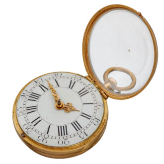 English gold verge in a chased and engraved case Circa 1770