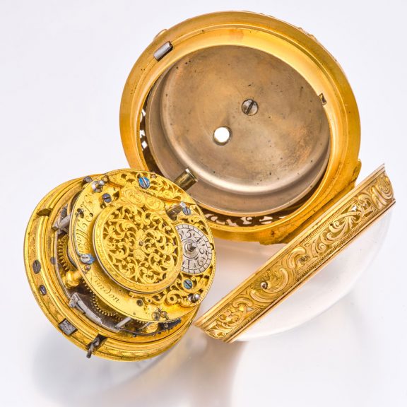 English 22K gold very early five minute repeater watch Circa 1710 English 22K gold very early five minute repeater watch Circa 1710