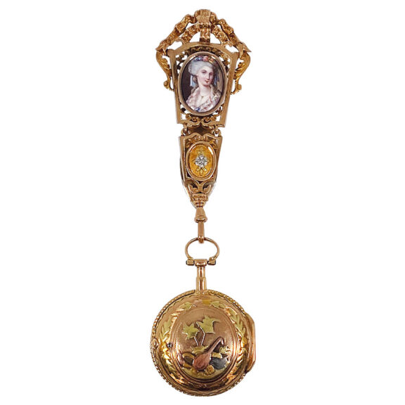 French four-coloured gold repoussé pocket watch Circa 1780 French four-coloured gold repoussé pocket watch Circa 1780