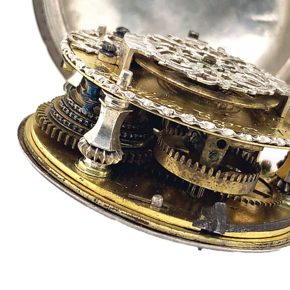 French silver verge oignon pocket watch Circa 1710 French silver verge oignon pocket watch Circa 1710