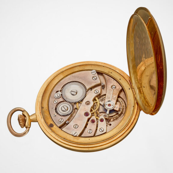 A Swiss lever in a gold monogram hunter case Circa 1939 A Swiss lever in a gold monogram hunter case Circa 1939