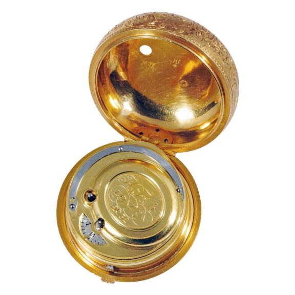 English gold pair cased repoussé verge pocket watch Circa 1783 English gold pair cased repoussé verge pocket watch Circa 1783